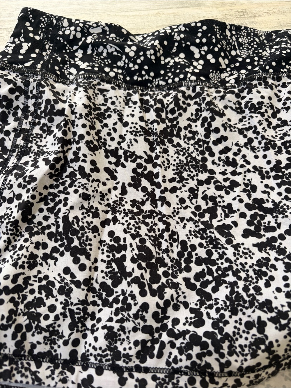 lululemon Pace Rival Skirt In Chirakasu Alpine Size 10 - Picture 5 of 12